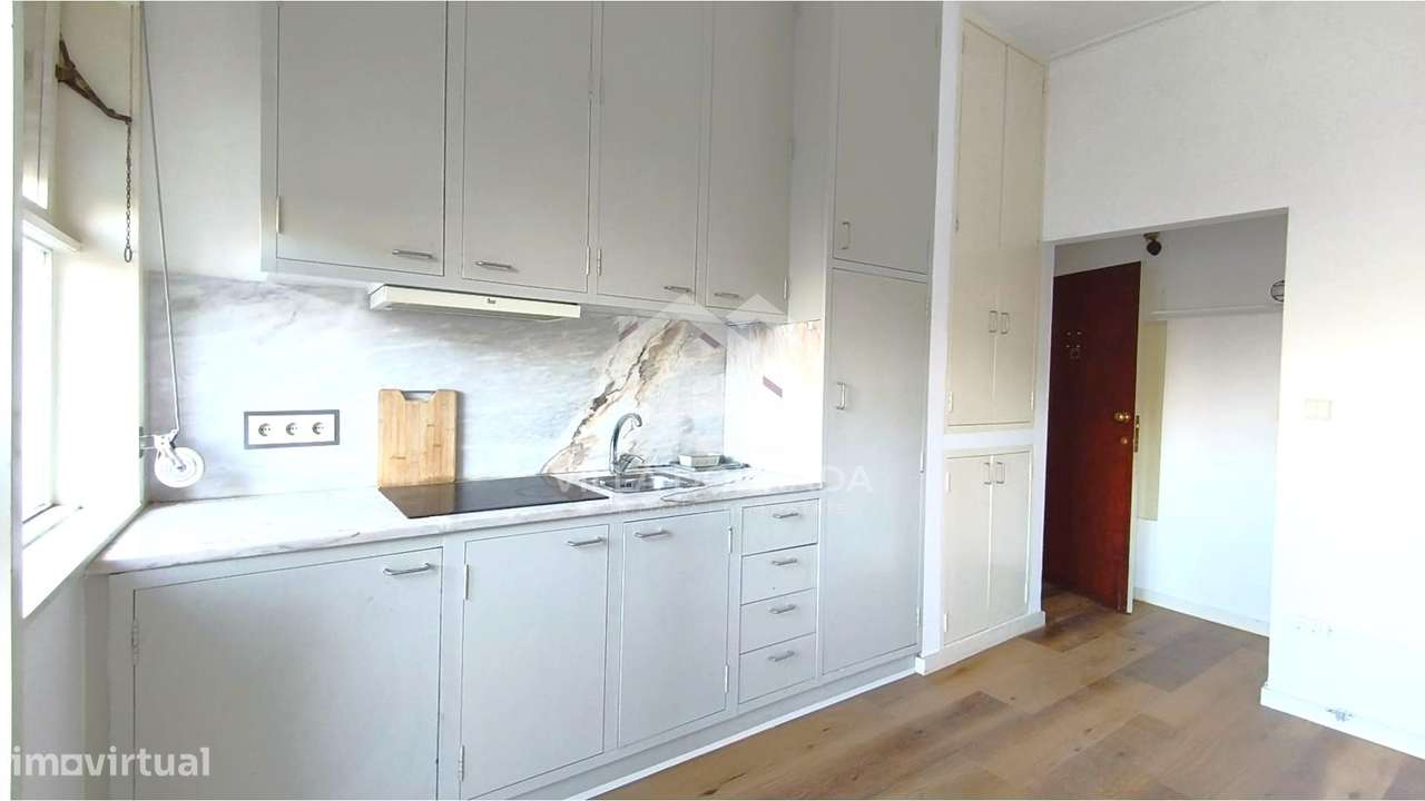 Apartamento, 25 m², Cedofeita, Santo Ildefonso, Sé, Miragaia, São Nicolau e Vitória - Grande imagem: 4/12