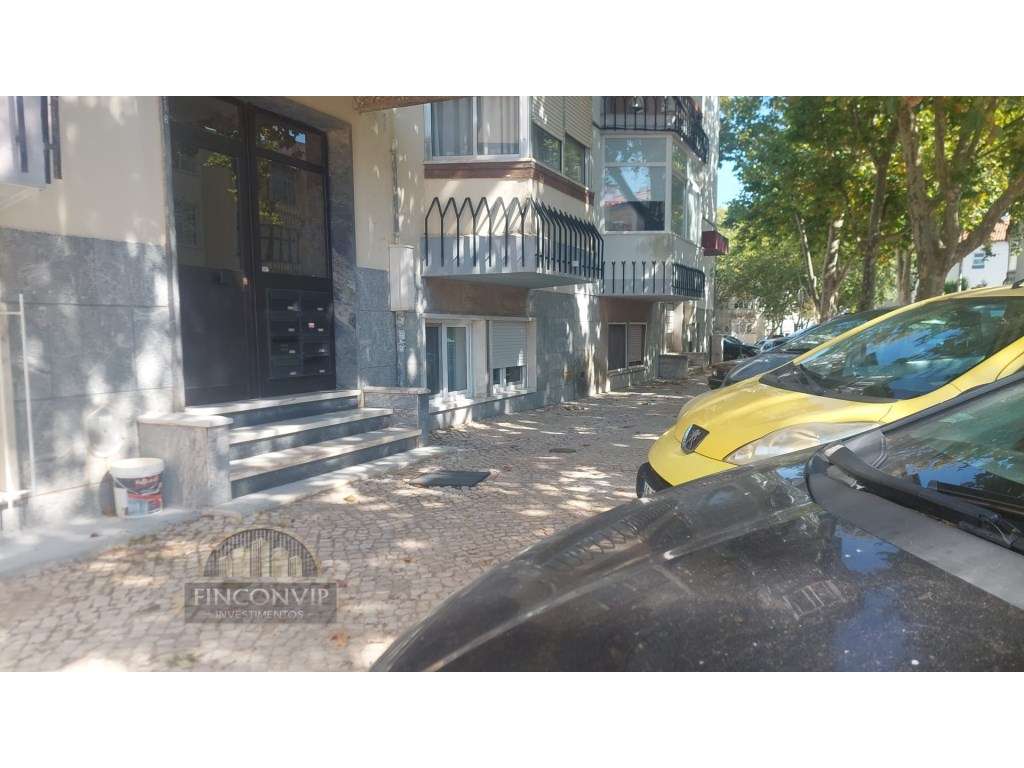 Apartamento T2 em Cascais
* Zona Fontainhas-36
