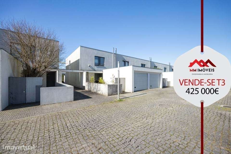 Moradia T3 Maia Jardim Condominio Fechado Garagem Box