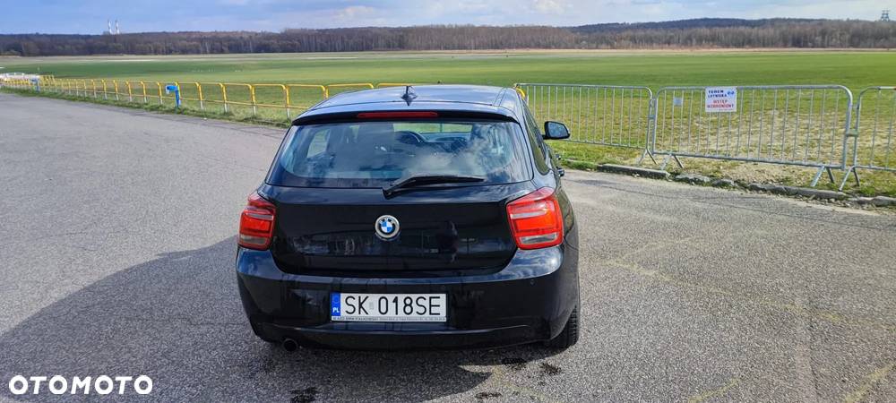 BMW Seria 1 116i Sport Line - 14