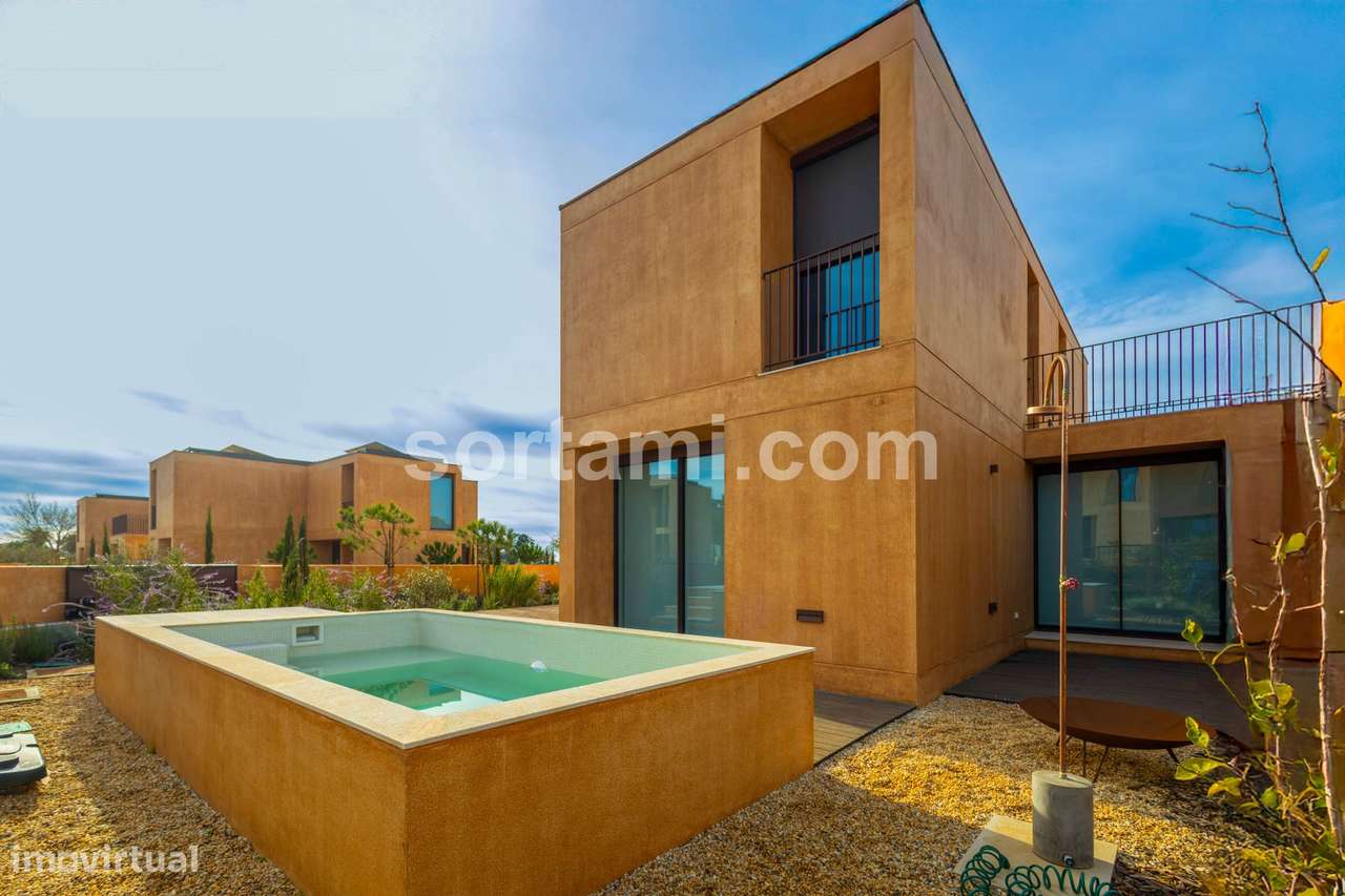 Moradia em Banda T3 Venda em Quarteira,Loulé - Grande imagem: 2/43