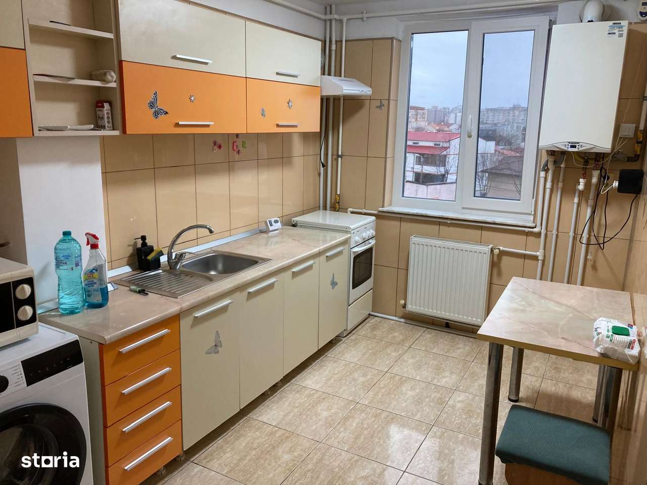 ap  2 cam decomandat-zona Spitalul Mare - Imagine principală: 4/10