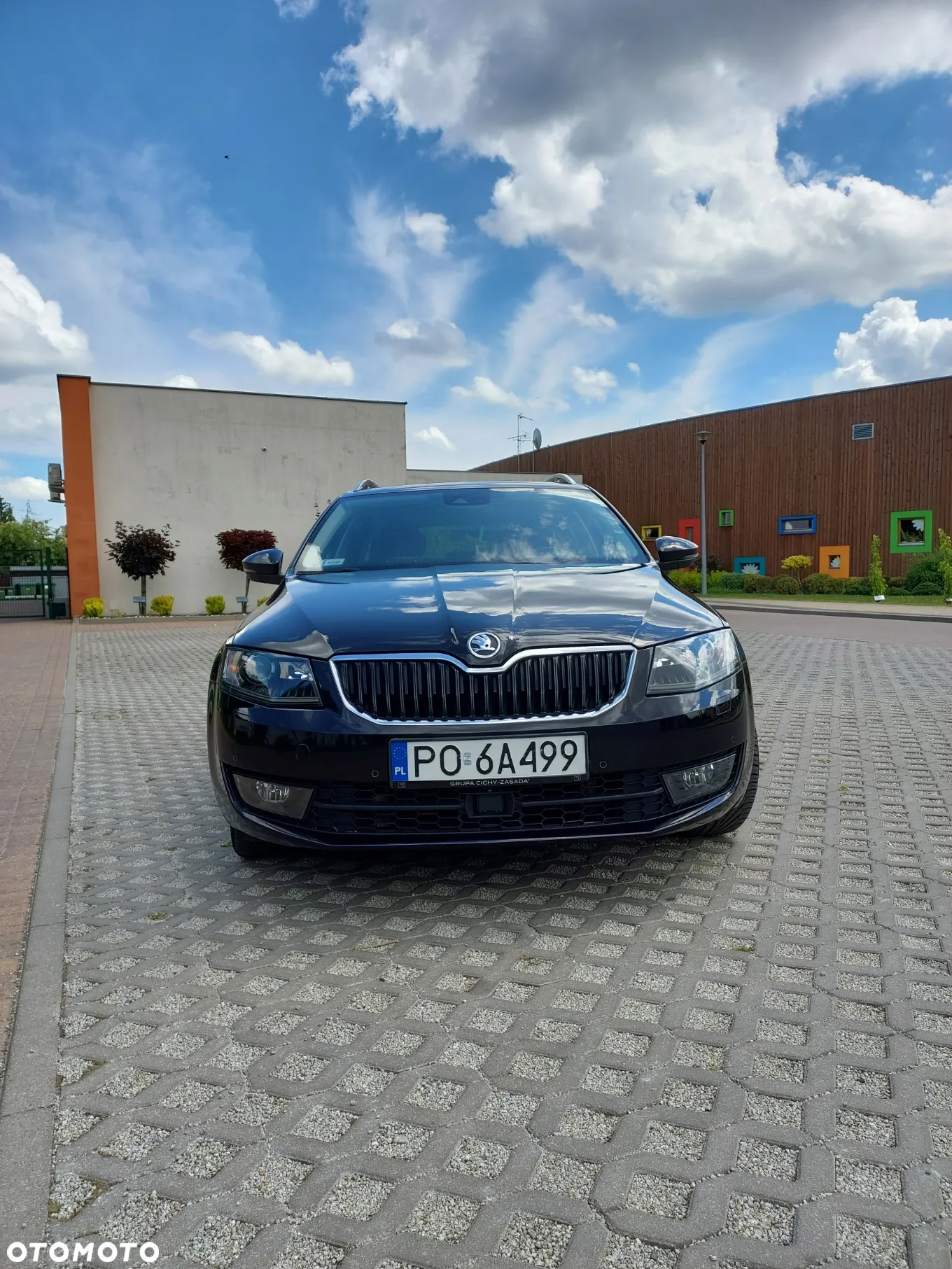 Skoda Octavia 2.0 TDI Elegance DSG - 4