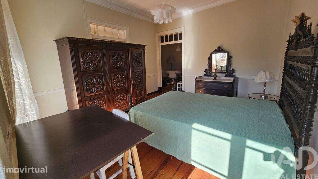 Apartamento T5 em Misericórdia de 75,00 m2 - Grande imagem: 4/23