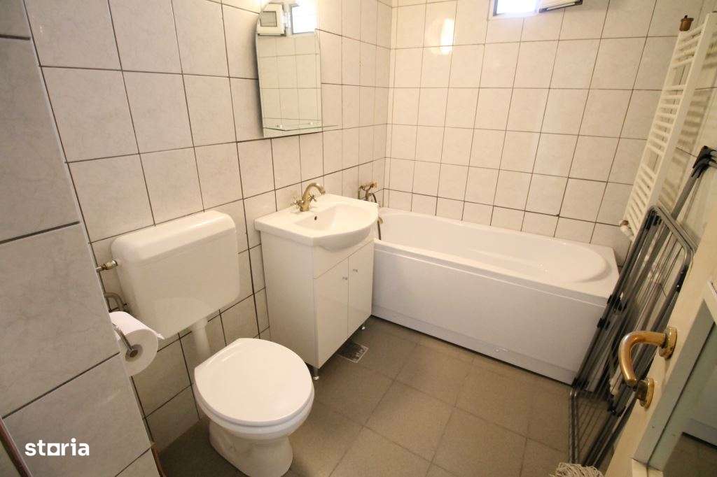 Zona Milcov(Pompieri)-3 camere decomandat- centrala-PVC-mobilat-utilat-7