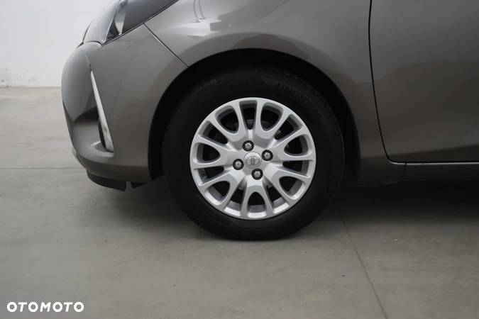 Toyota Yaris 1.5 Premium - 25