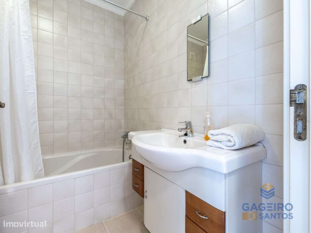 Apartamento T1 com garagem fechada a 950 metros da praia de Salir d...-8