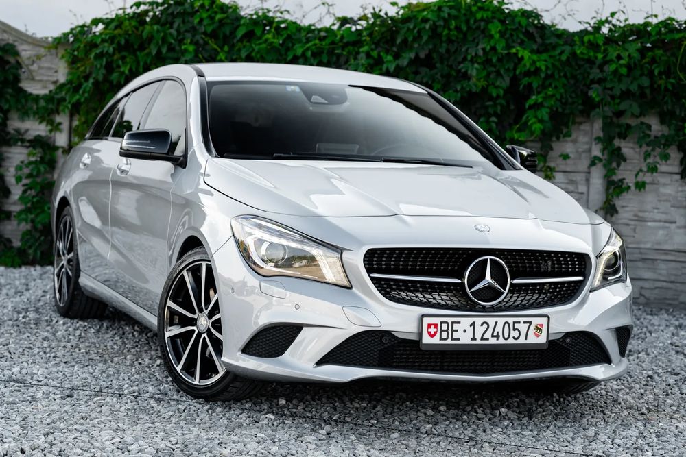 Mercedes-Benz CLA I (2013-2019) 200 7G-DCT Peak Edition 2016