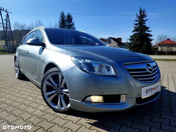 Opel Insignia 2.0 CDTI Sports Tourer Design Edition - 2