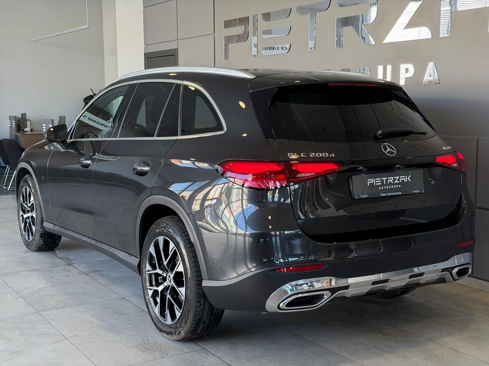 Mercedes-benz Glc 4MATIC Avantgarde Salon Polska FV23%