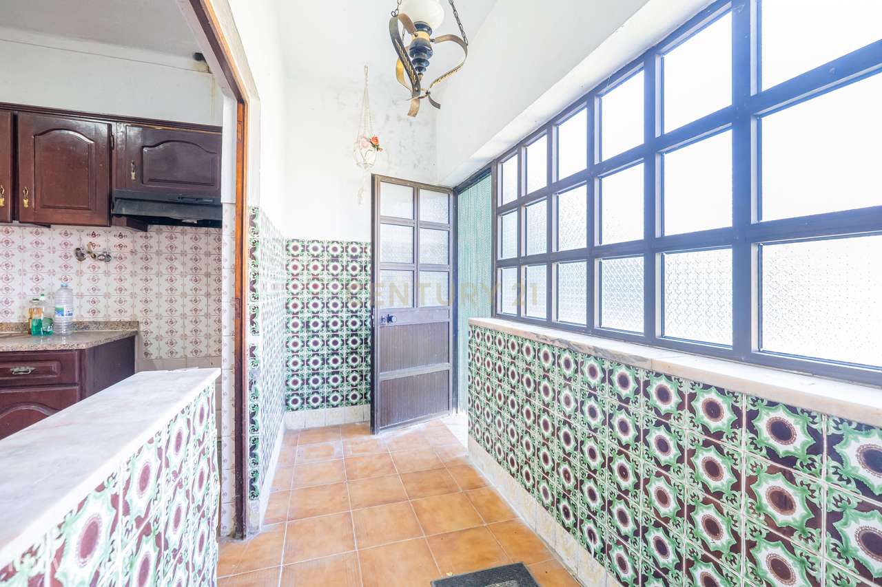 Moradia T3 com Quintal Amplo, Garagem e Anexo – Zona Tranquila da Moit-29