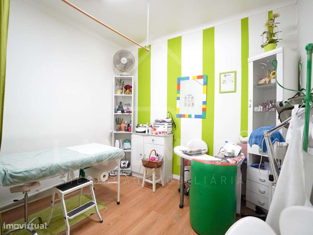 Apartamento T2+1, no coração da Vila da Nazaré - Grande imagem: 4/16