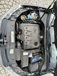 Volkswagen Golf 2.0 TDI DPF Highline - 10