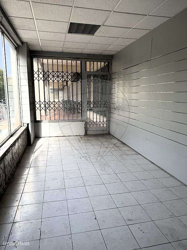 Loja  para arrendamento - Grande imagem: 3/11