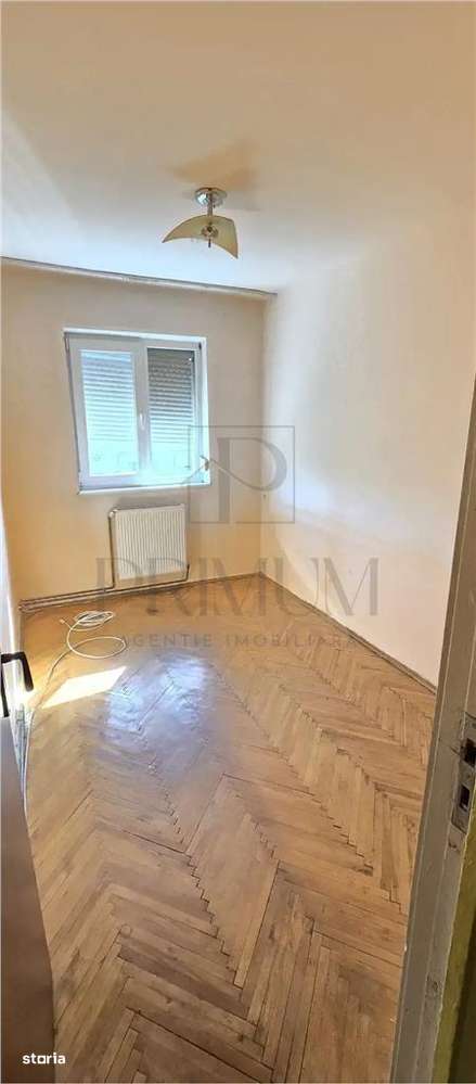 DACIA - 4 CAM - CENTRALA - ETJ.3 - BOXA - ZONA EXCELENTA - Imagine principală: 5/10