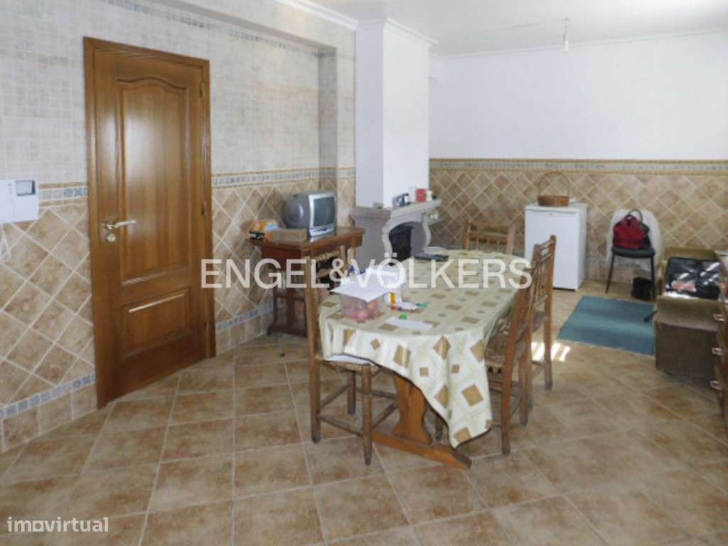 Moradia T6 em Belmonte + Terreno 5.000 metros quadrados - Grande imagem: 5/38