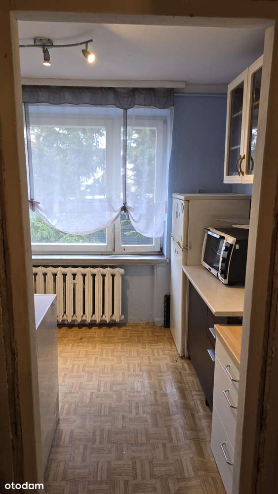 Przestronne 2-pokojowe mieszkanie z piwnicą.-11