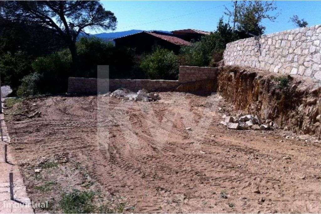 Terreno para construção de Moradia - Grande imagem: 4/7