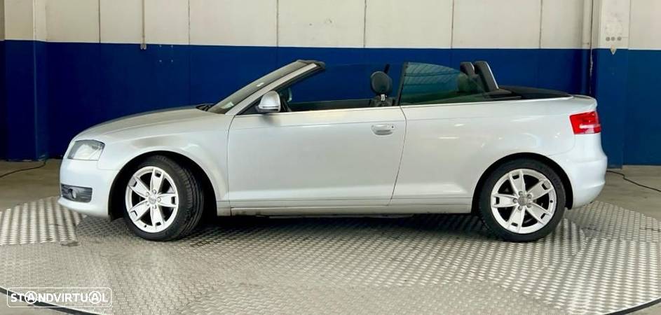 Audi A3 Cabrio 2.0 TDi Sport S tronic - 2