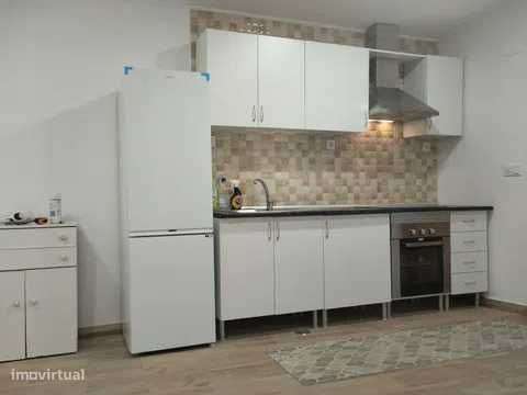 CASA/MORADIA TERREA c/pequeno terraço (área total 74m2-remodelada) - Grande imagem: 4/11