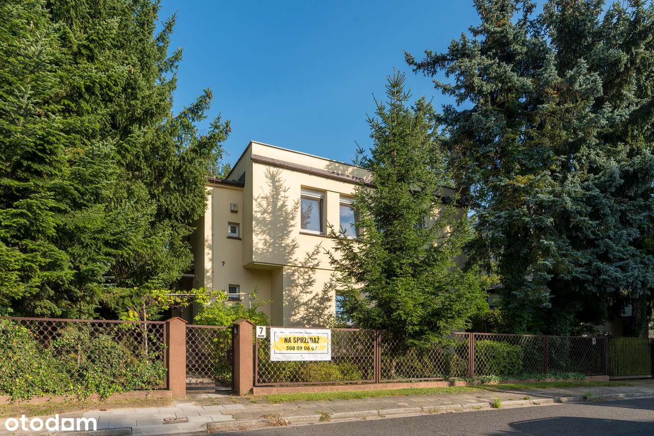 Dom z potencjałem w  Puszczykowie-17