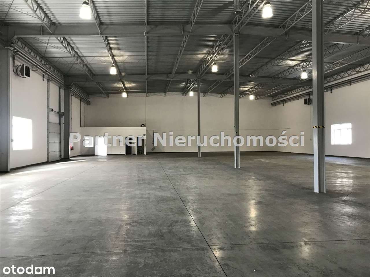 Hala Magazynowo - Produkcyjna ! 2200M!! 4 Rampy!!