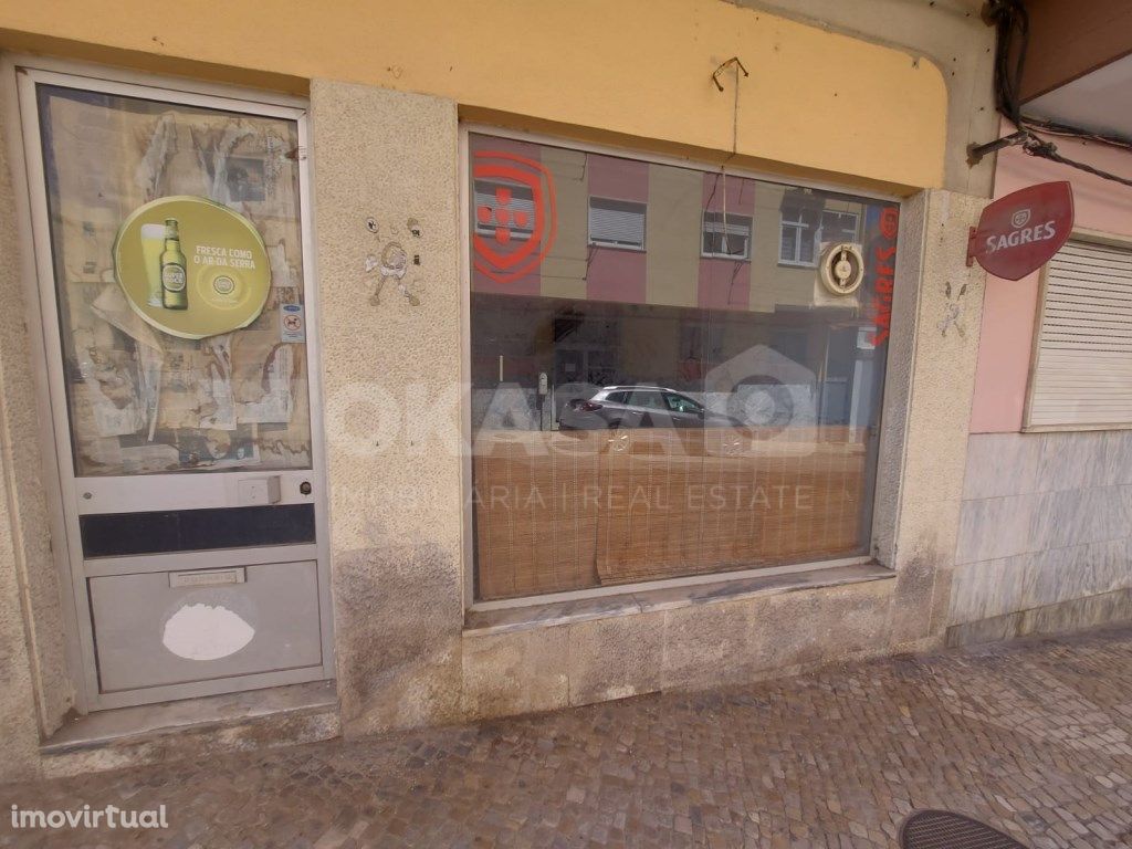 Loja, Bairro Santos Nicolau, Setúbal, Portugal