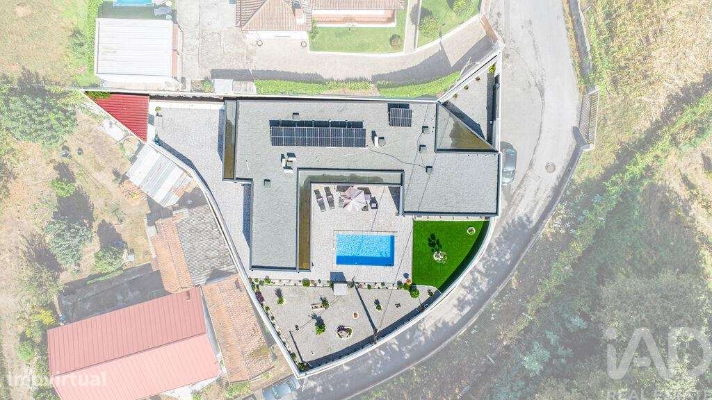 Casa T3 em Ronfe de 152,00 m2 - Grande imagem: 4/30