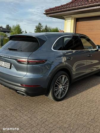 Porsche Cayenne Standard - 5