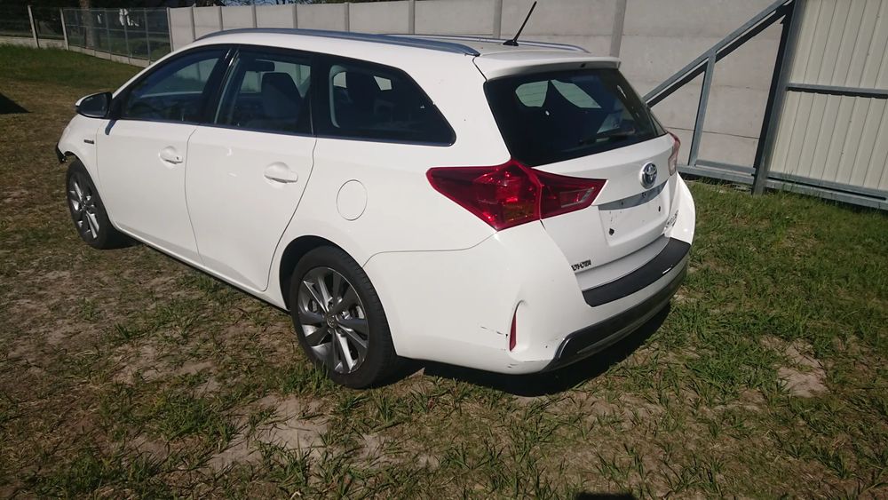 Toyota Auris II 2013