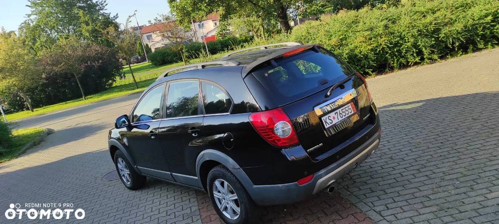 Chevrolet Captiva 2.0 d LT high - 3