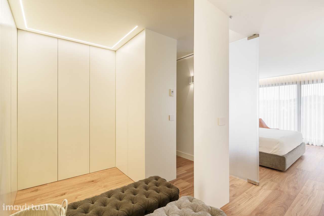 Elegante apartamento T3 em condomínio fechado na encosta do Bom Jesus-34