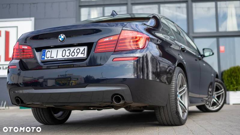 BMW Seria 5 535d xDrive - 23