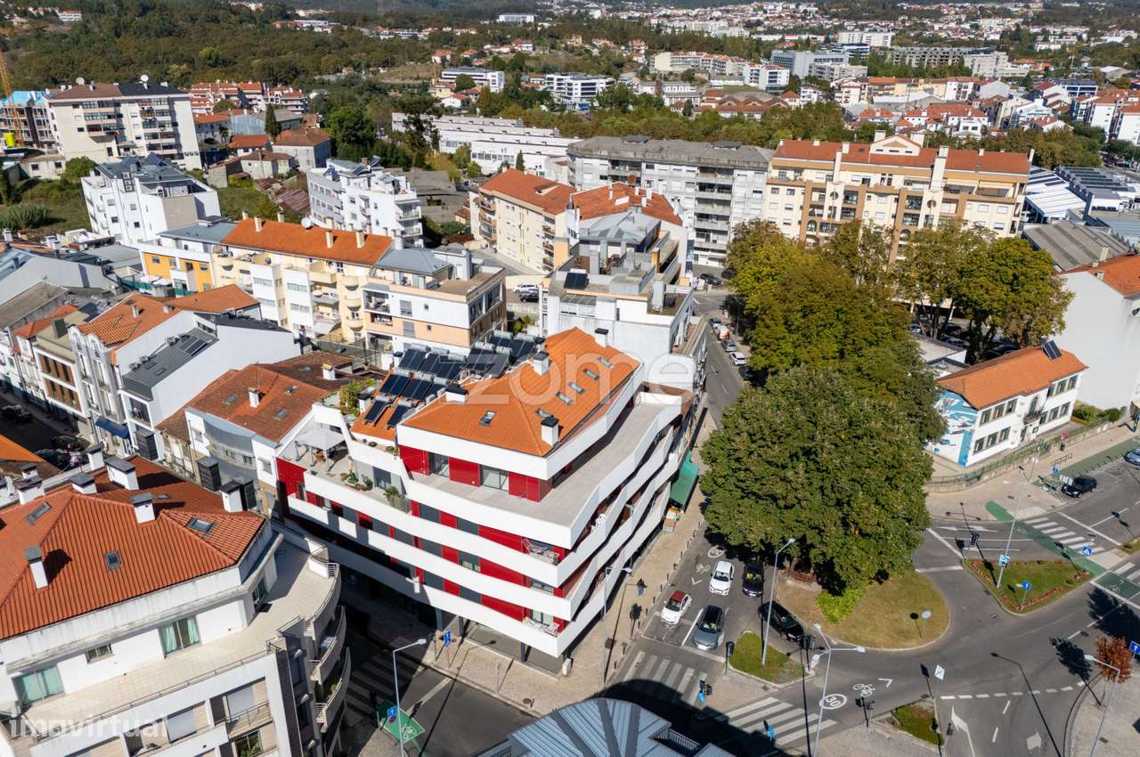 Apartamento T4 em Viseu - Grande imagem: 2/31