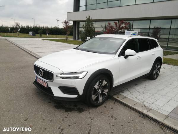 Volvo V60 Cross Country D4 AWD Geartronic - 1