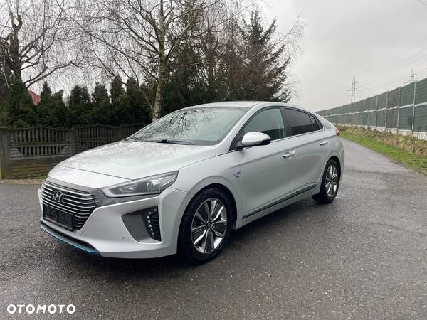 Hyundai IONIQ hybrid Platinum - 2