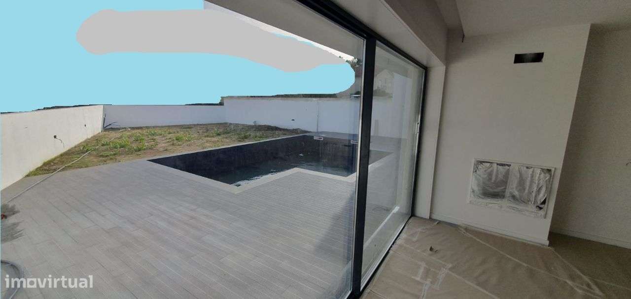 Moradia Terrea ( r/c) T3 - Mazarefes / Vila Fria - Grande imagem: 4/11