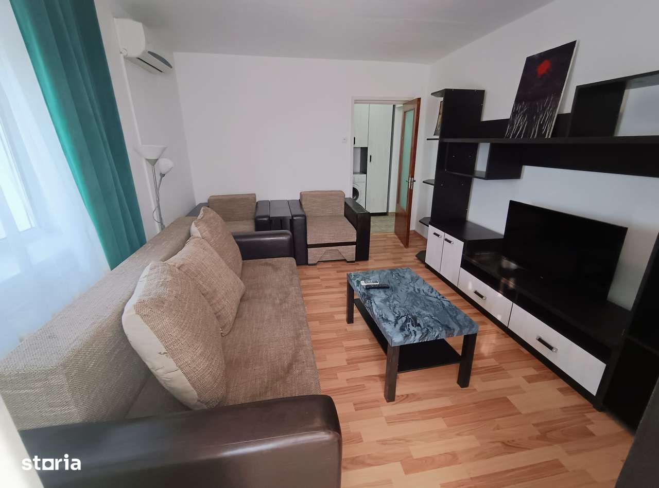 Garsoniera decomandata Calea Rahovei Bârcă - Imagine principală: 4/7