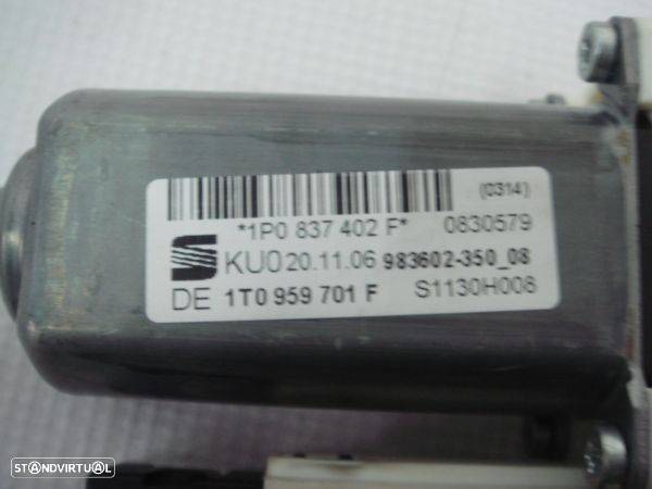 Motor De Elevador Fr Dta Seat Leon (1P1) - 3