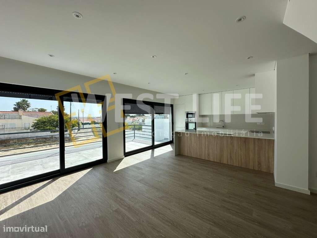 Moradia tipologia T3+1 NOVA com jardim e terraço a apenas 10 minuto... - Grande imagem: 4/24