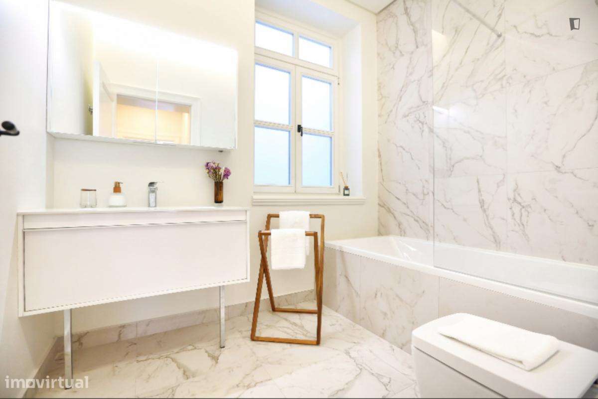 Apartamento com 2 quartos - localizado em Baixa Lisbon - Grande imagem: 4/5