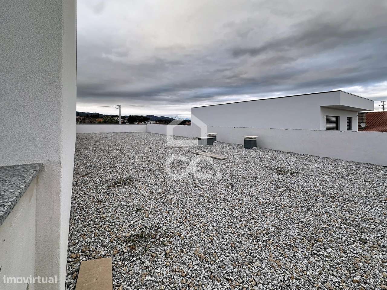 Moradia Nova T3, Moderna, com Luz Natural e Localização Estratégica ,-18