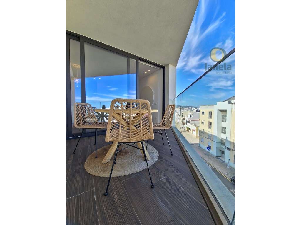 Apartamento contemporâneo em condominio, frente à Ria Formosa , Mar...-17