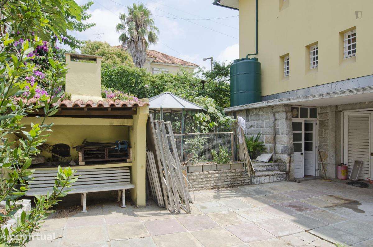 Quarto - localizado em Restelo Lisbon - Grande imagem: 4/6