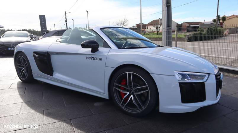 Audi R8 Spyder 5.2 FSi V10 S tronic - 16