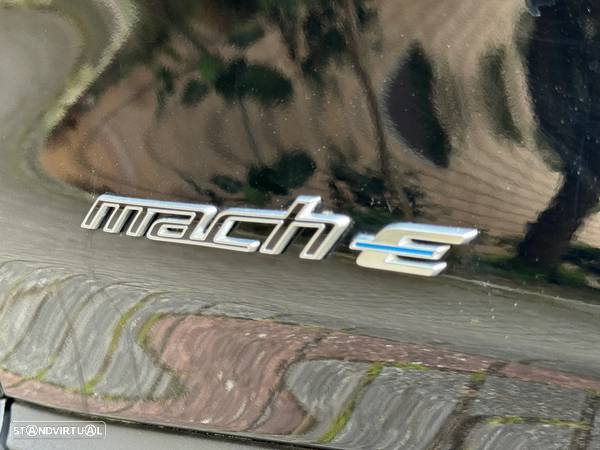 Ford Mustang Mach-E Standard - 11