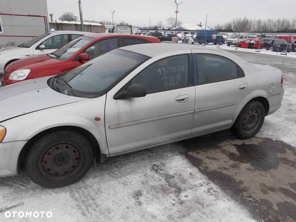 0048 Chrysler Sebring przeznaczeniem na części !! - 5