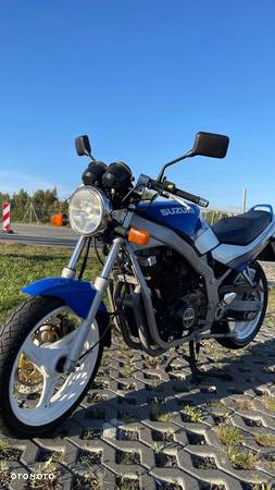 Suzuki GS - 4