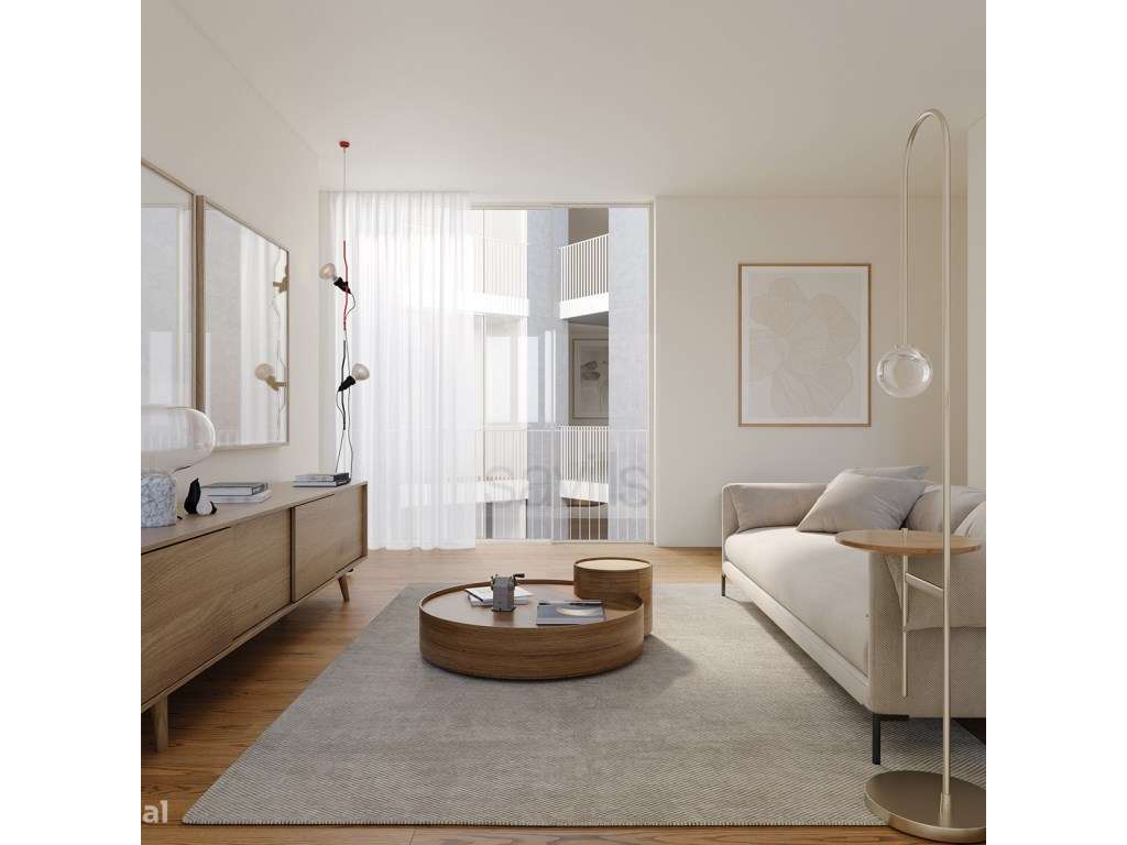 Apartamento T3 duplex com varanda e garagem no centro do Porto - Grande imagem: 2/12