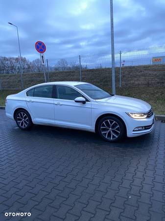 Volkswagen Passat 2.0 TDI BMT Comfortline - 4